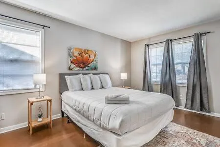 Minutes From The Airport - Wonderful Warrington Βίλα Μέμφις Σπίτι διακοπών