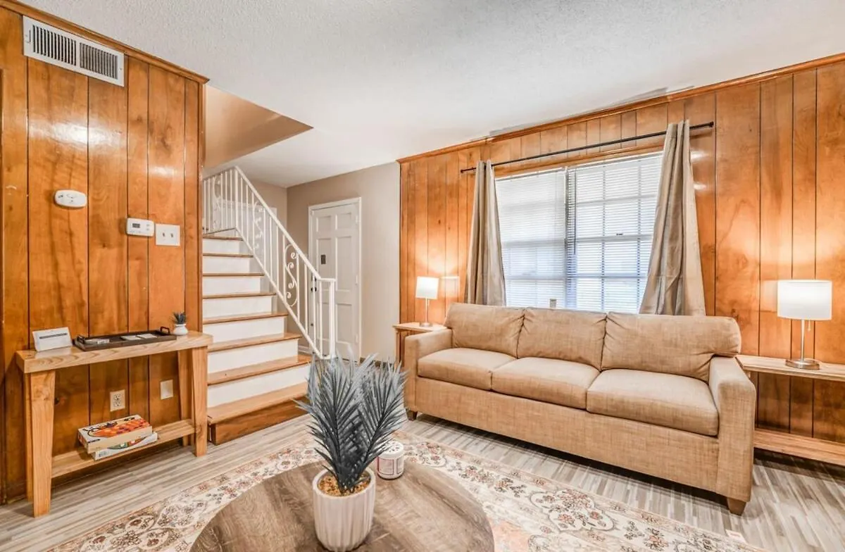 Minutes From The Airport - Wonderful Warrington Βίλα Μέμφις Σπίτι διακοπών