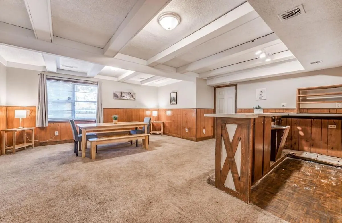 Minutes From The Airport - Wonderful Warrington Βίλα Μέμφις